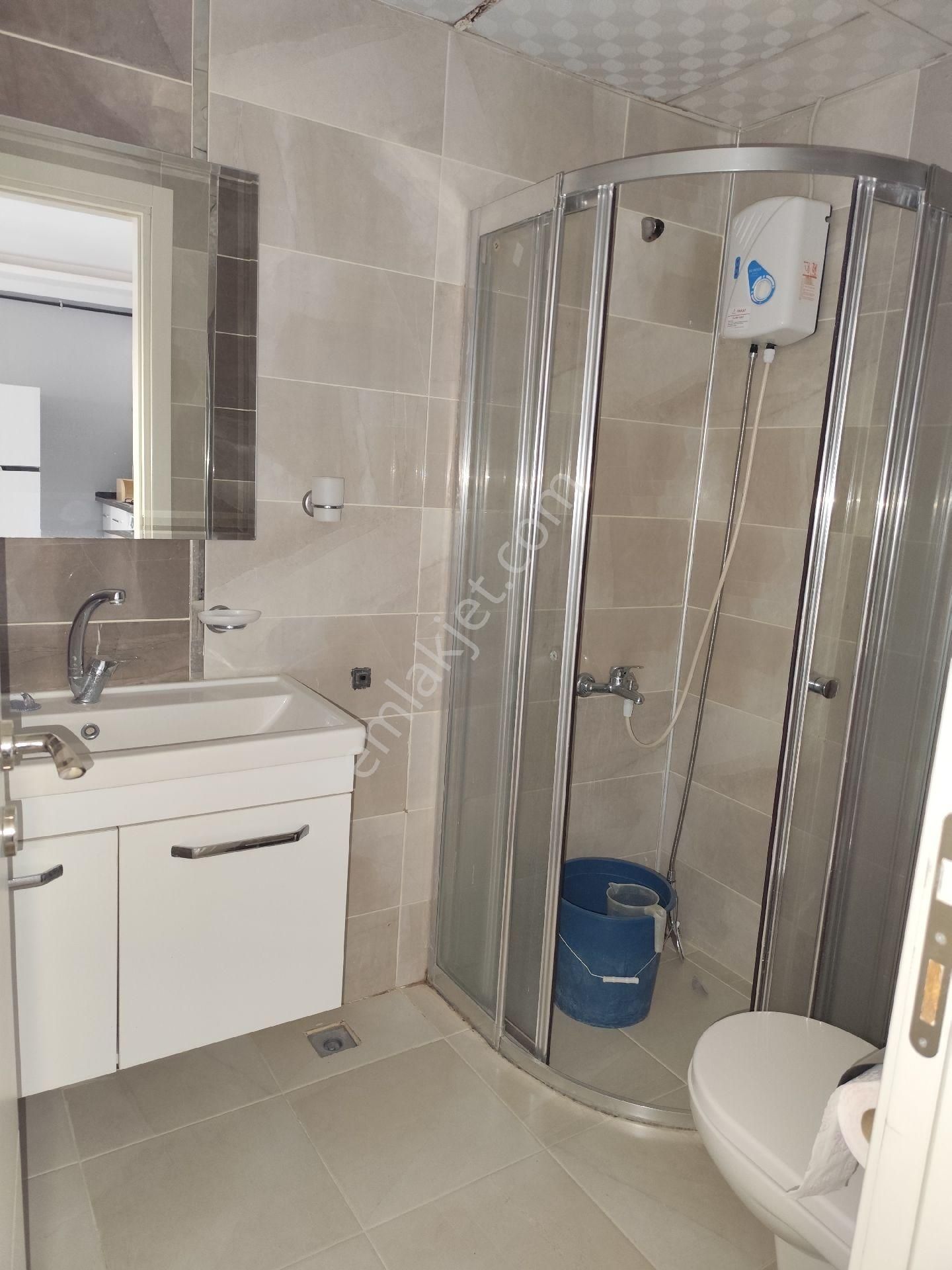 Gültepe Merkezi Konumda İskanlı 1+1 Full Eşyalı - Görsel 7