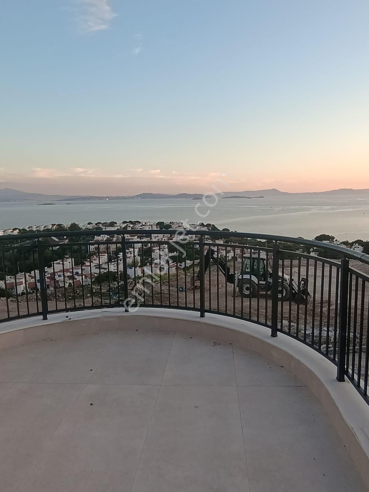 Çandarlıda Full Deniz Manzaralı Satılık 4+1 Villa - Görsel 32