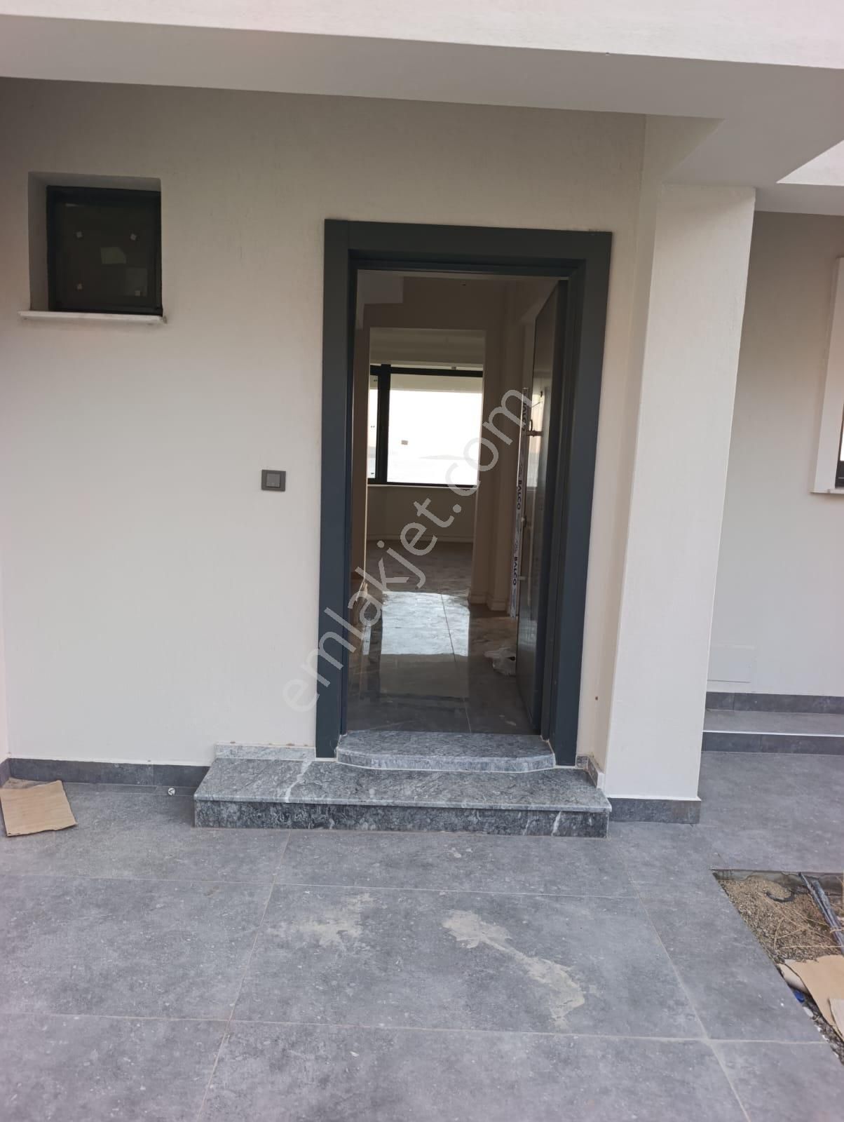 Çandarlıda Full Deniz Manzaralı Satılık 4+1 Villa - Görsel 14