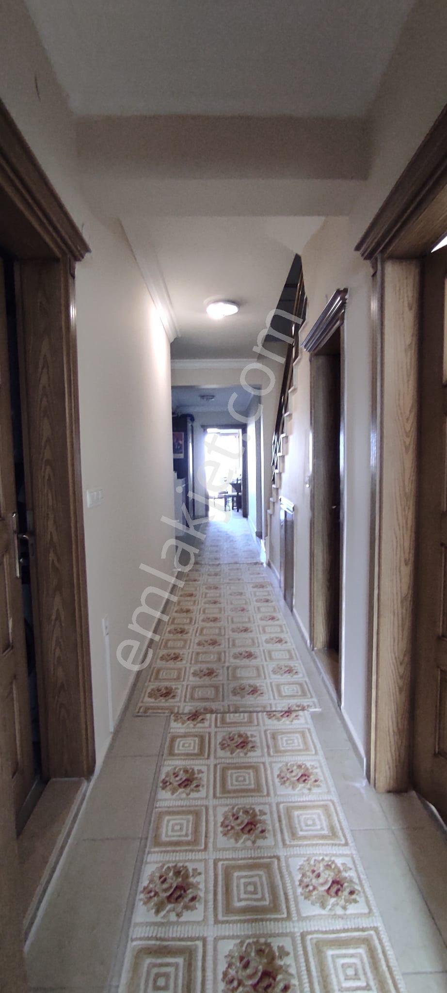 Davutlarda Deniz Mazaralı Bakımlı 4+2 Takaslı Daire - Görsel 2