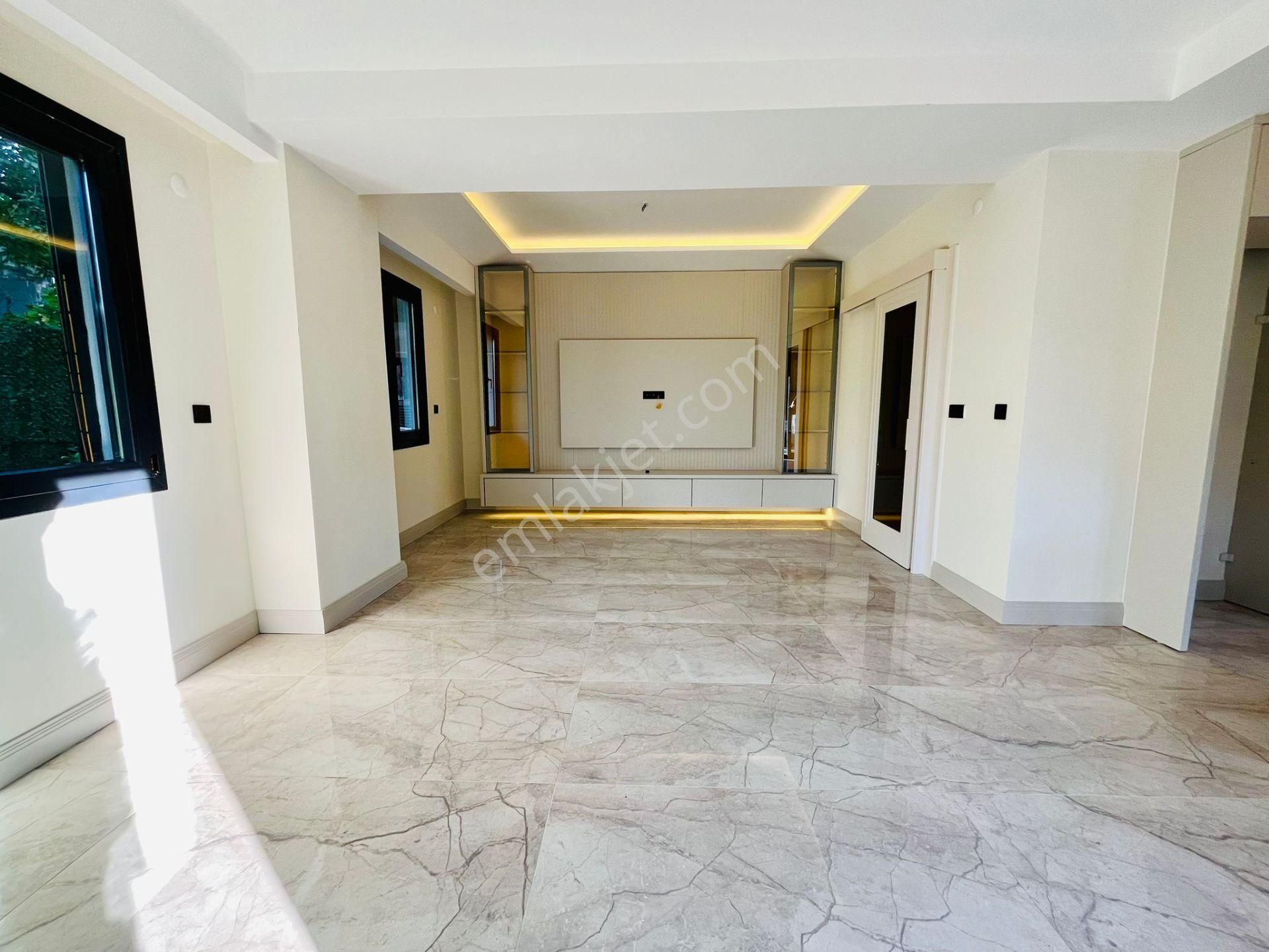 Yükselden Akçay'da Denize 20 Adım Satılık Ultra Lüx Tasarım 4+1 Villa - Görsel 35