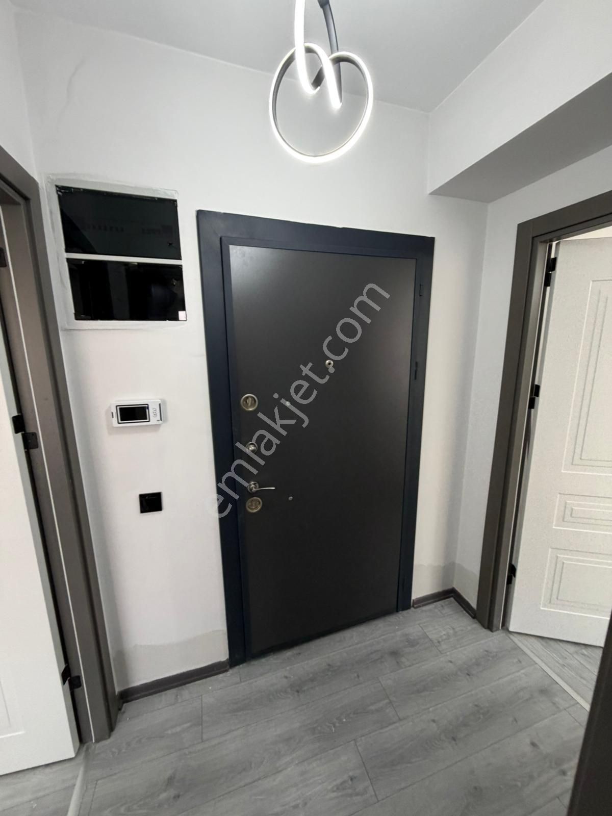 Cuma Kapısı Dibinde 1+1 Kısmi Eşyalı Sıfır Kiralık Daire - Görsel 11