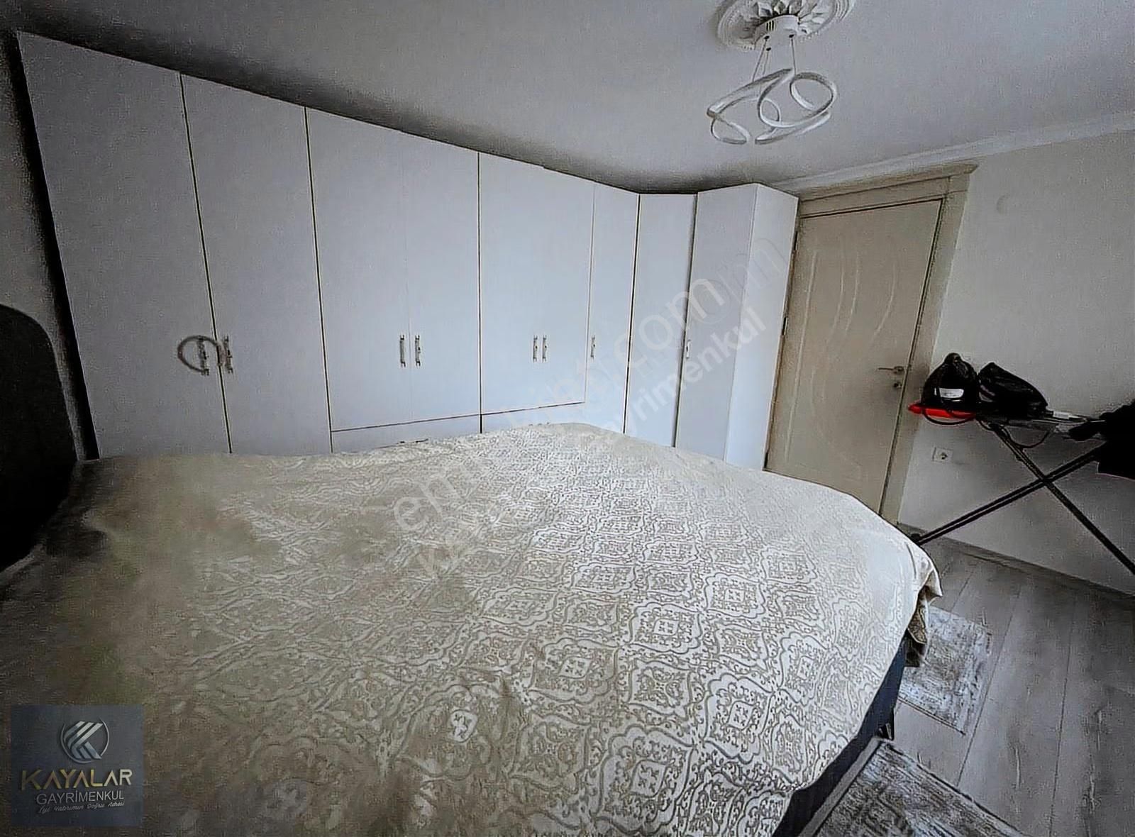 Bağlarbaşı'nda Caddeye Cephe 3+1 Dubleks - Görsel 10