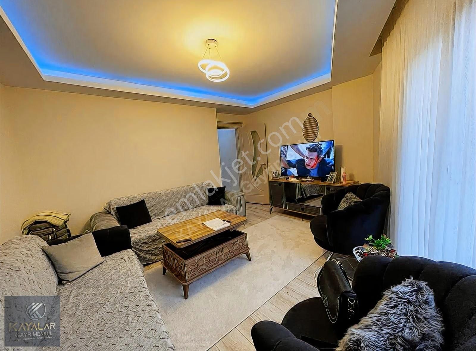 Bağlarbaşı'nda Caddeye Cephe 3+1 Dubleks - Görsel 11