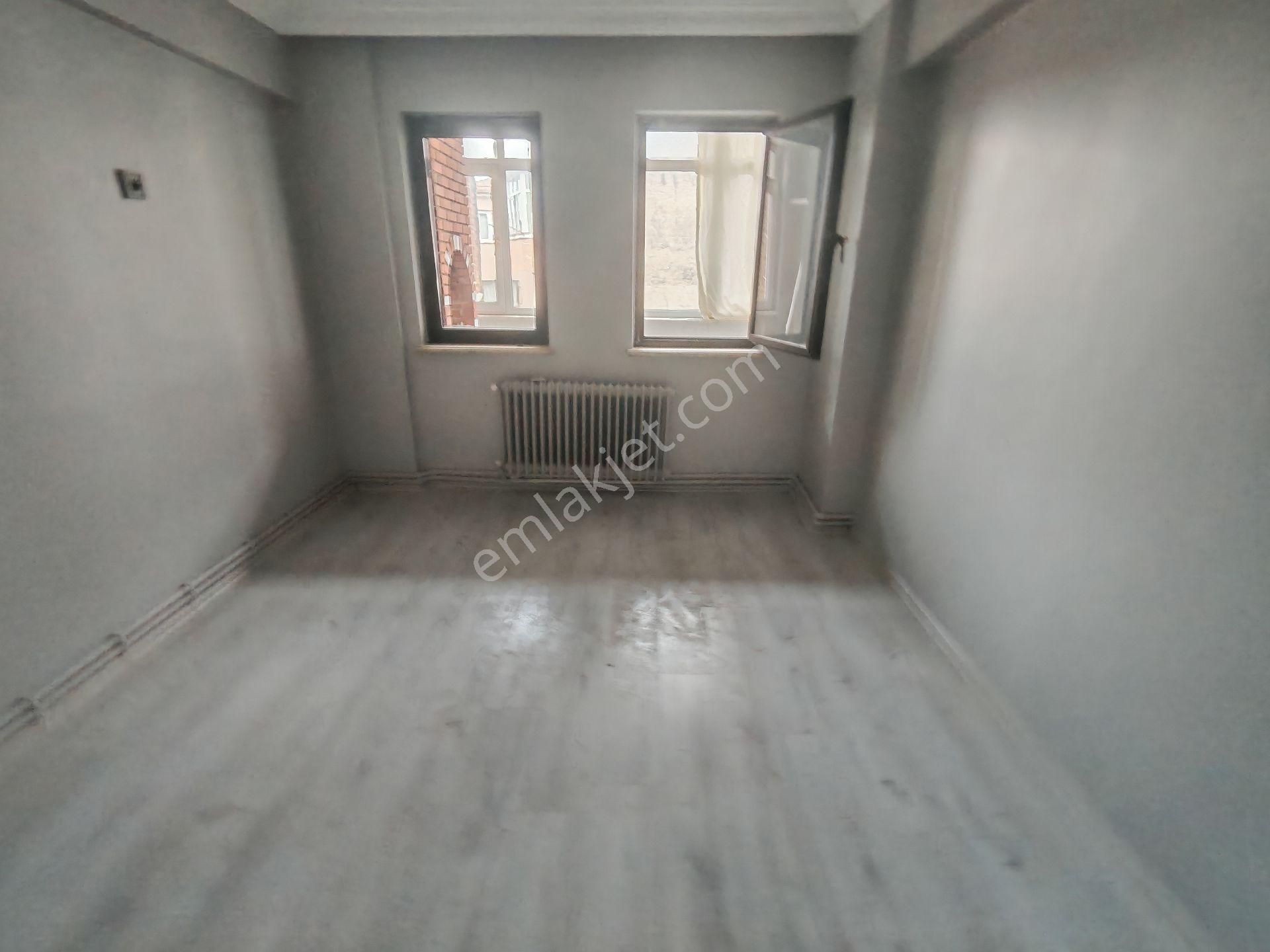 Barış Gayrimenkul'den Karaağaç'ta 2+1 Ara Kat Kombili Kiralık Daire - Görsel 10