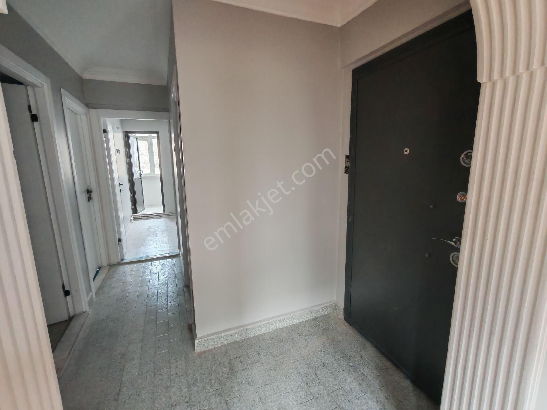 Barış Gayrimenkul'den Karaağaç'ta 2+1 Ara Kat Kombili Kiralık Daire - Görsel 6