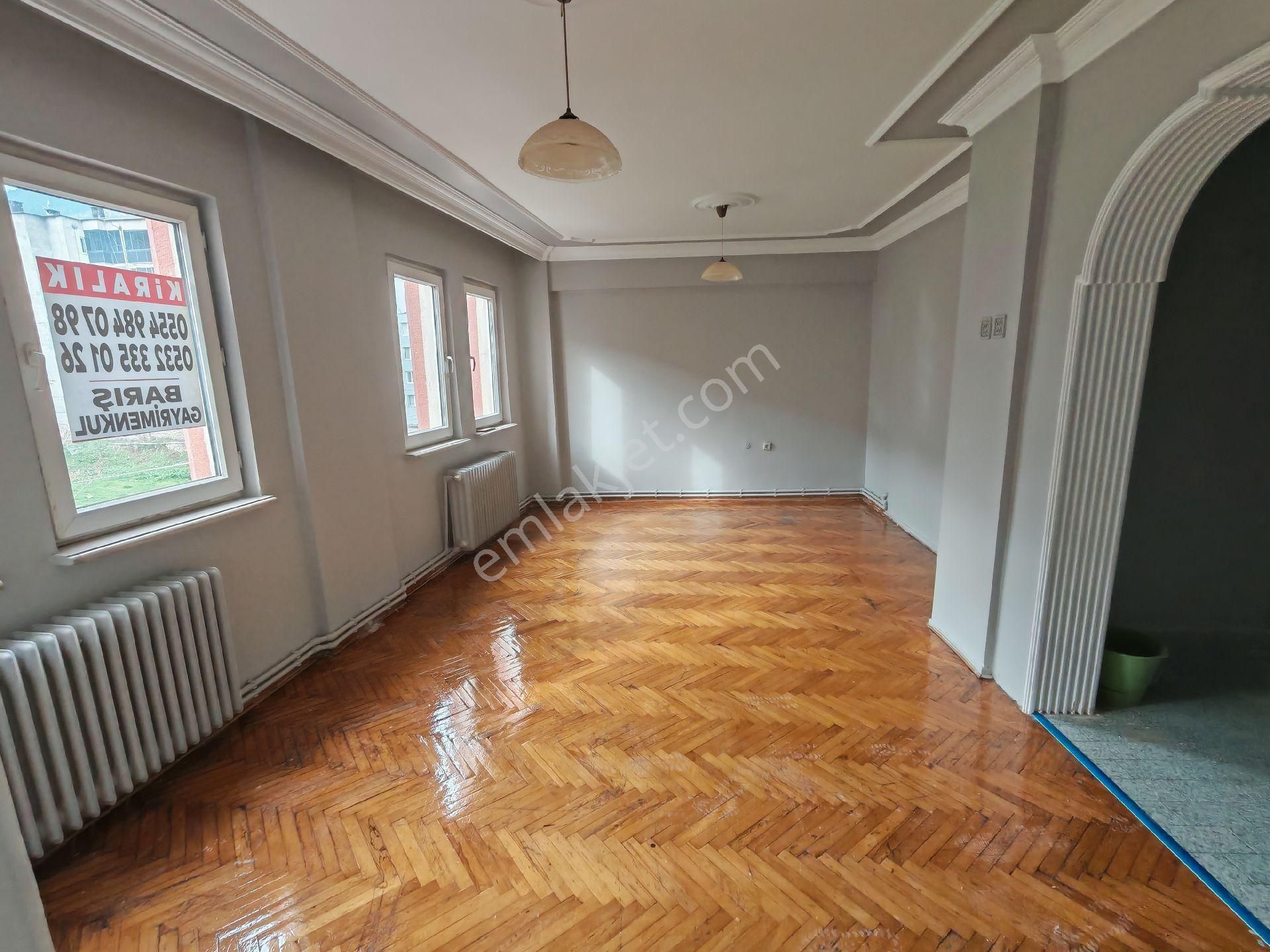 Barış Gayrimenkul'den Karaağaç'ta 2+1 Ara Kat Kombili Kiralık Daire - Görsel 2