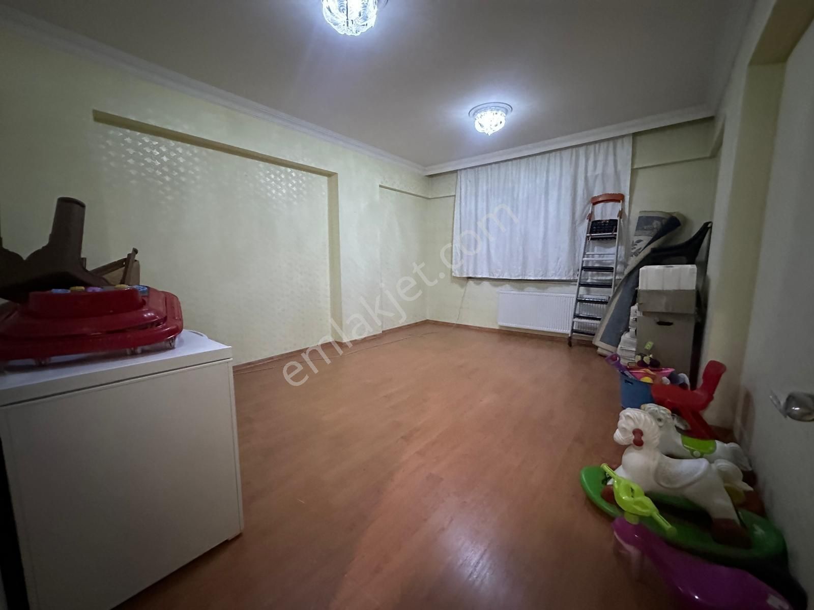 Delen Gayrimenkul'den Bossan Hastanesi Yakını Geniş 3+1 Daire - Görsel 8