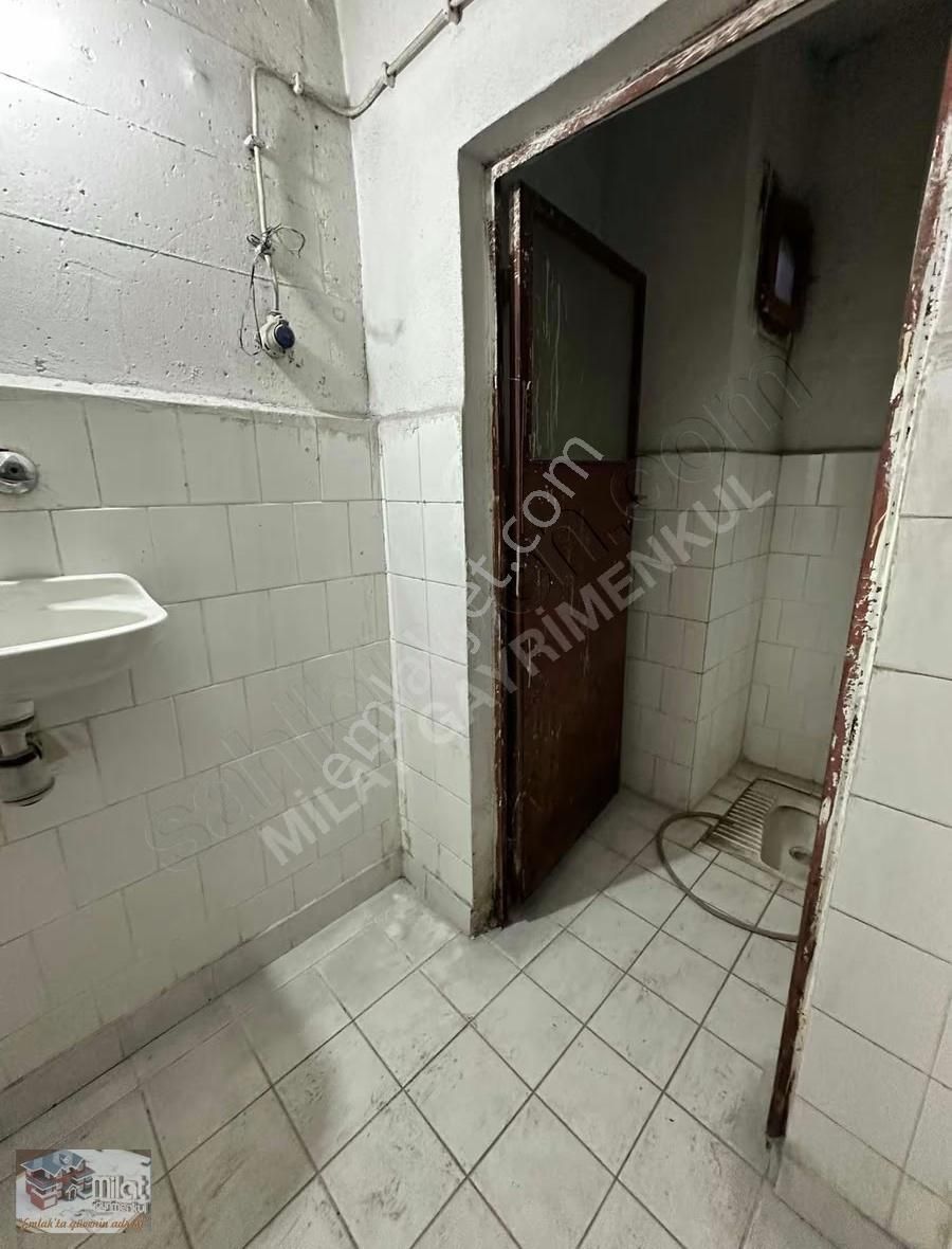 Yenikent Sanayiide Giriş Kat 150 M Kiralık İşyeri - Görsel 2