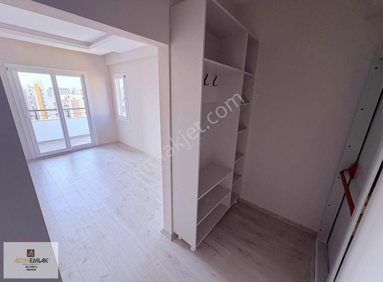 Altın Emlak'tn Full Deniz Manzaralı Yola Yakın Havuzlu Lüks 4+1 - Görsel 4