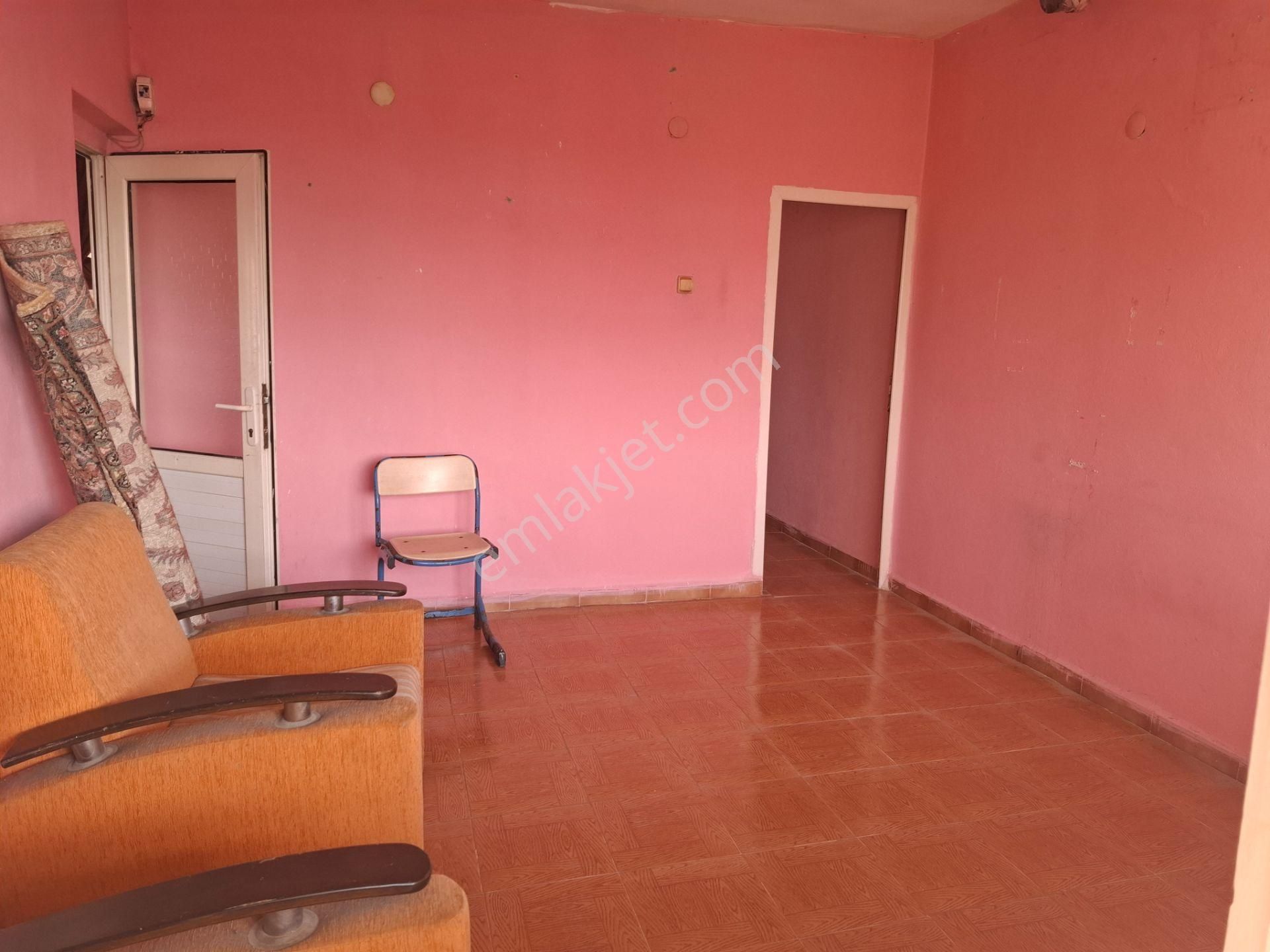 2+1 Teraslı Müstakil Bu Fiyata 8500 Tl Yarı Eşyalı Olarak Kiralık.. - Görsel 9