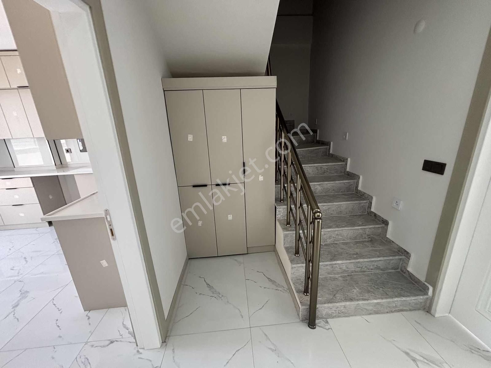 Denize Yakın Satılık Villa - Görsel 20