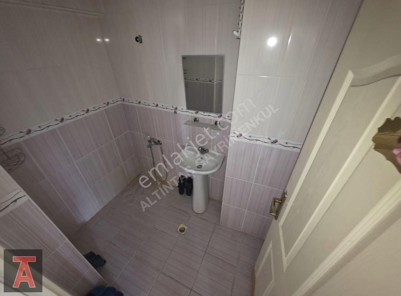 Piyade Mah. Katta 3+1 Kiralık Daire - Görsel 9