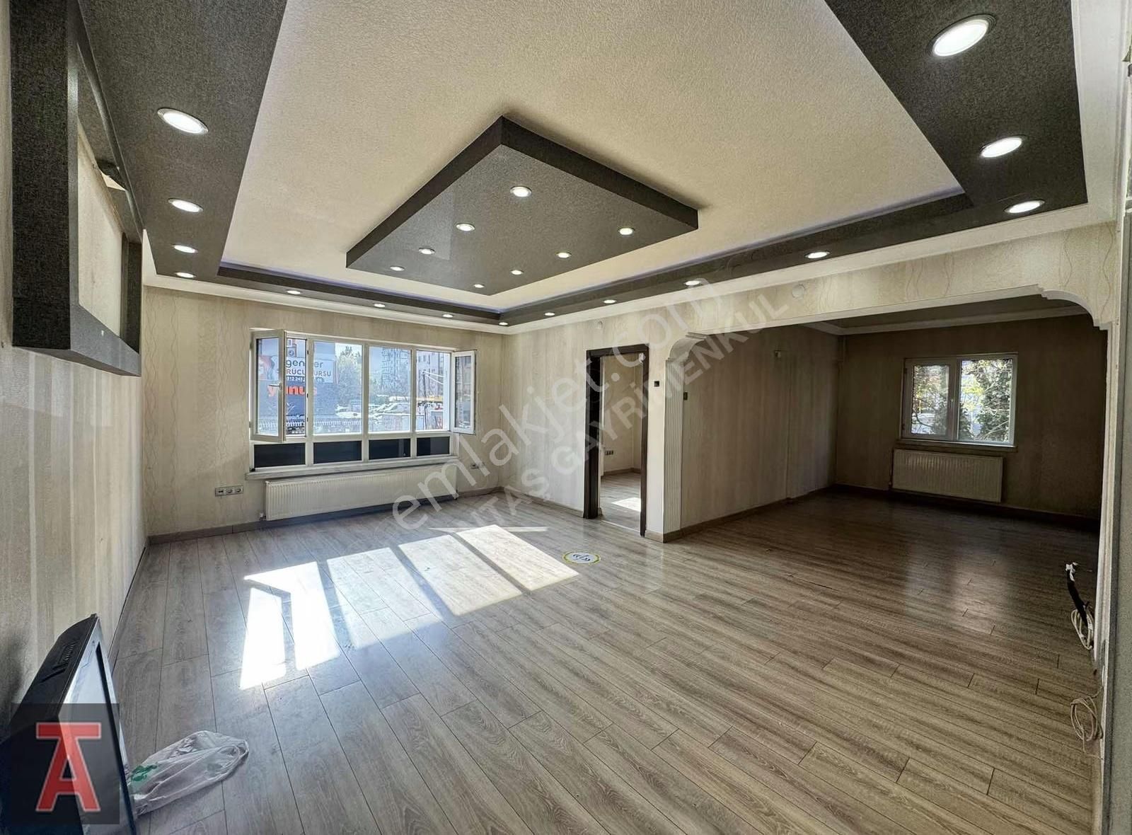 Merkez'de Tabela Değeri Yüksek Geniş Cadde Cepheli İş Yeri/ofis - Görsel 25