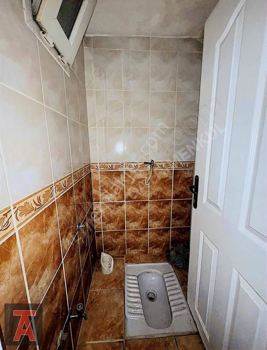 Merkez'de Trene Yakın Ve Çarşı Üzerinde 3+1 Köşe Bina Daire/ofis - Görsel 11