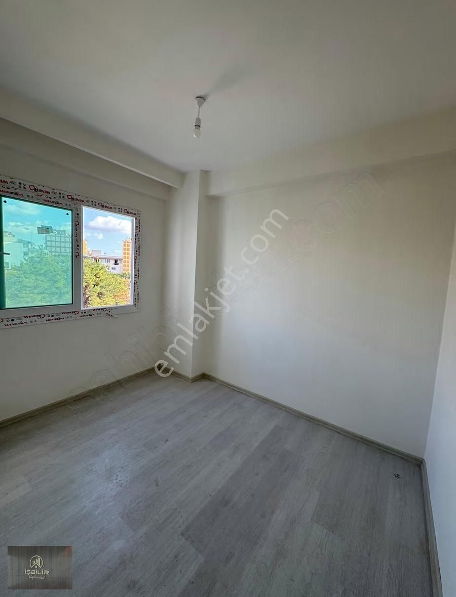 Sarıçam Osman Gaz. Mah 3 Cepeli Her Kat 4 Daire Kiralık 1+1 - Görsel 3