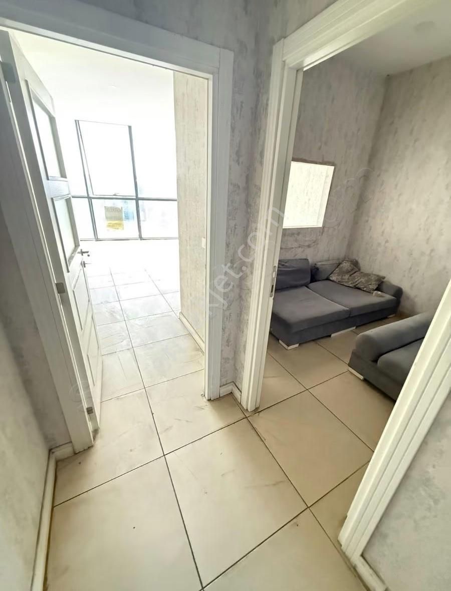 Tramvay Caddesinde Kiralık Dükkan - Görsel 7