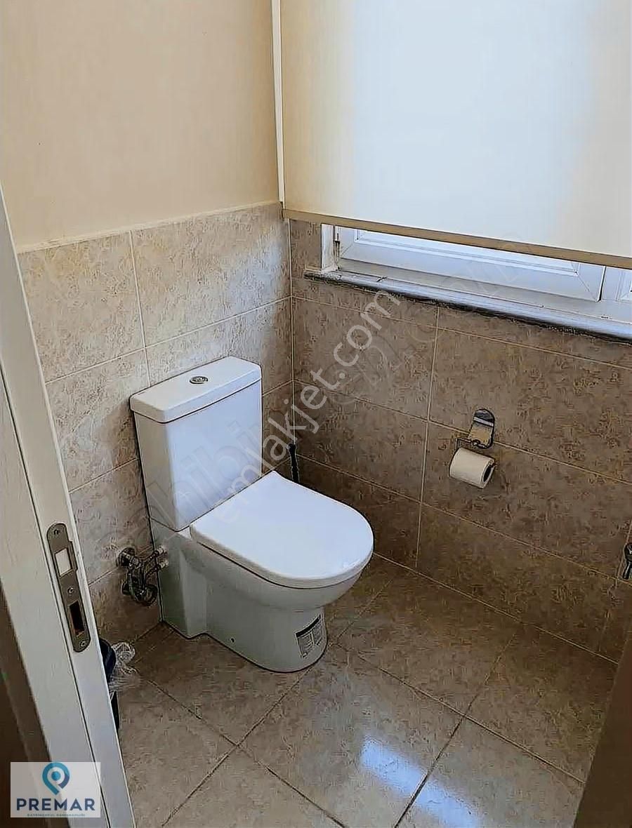 Yenibosna Merkez Beşyol'da İş Merkezinde Eşyalı Ofis Güvenlikl - Görsel 2