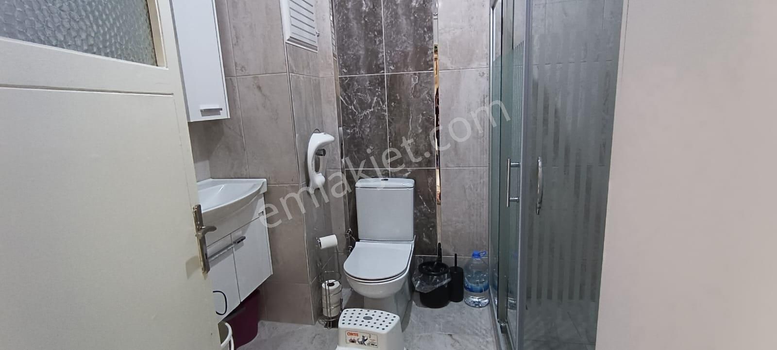 Karşıyaka İzban Arkası Merkezı Konumda, Kombili, 2+1 Kıralık Daıre - Görsel 11