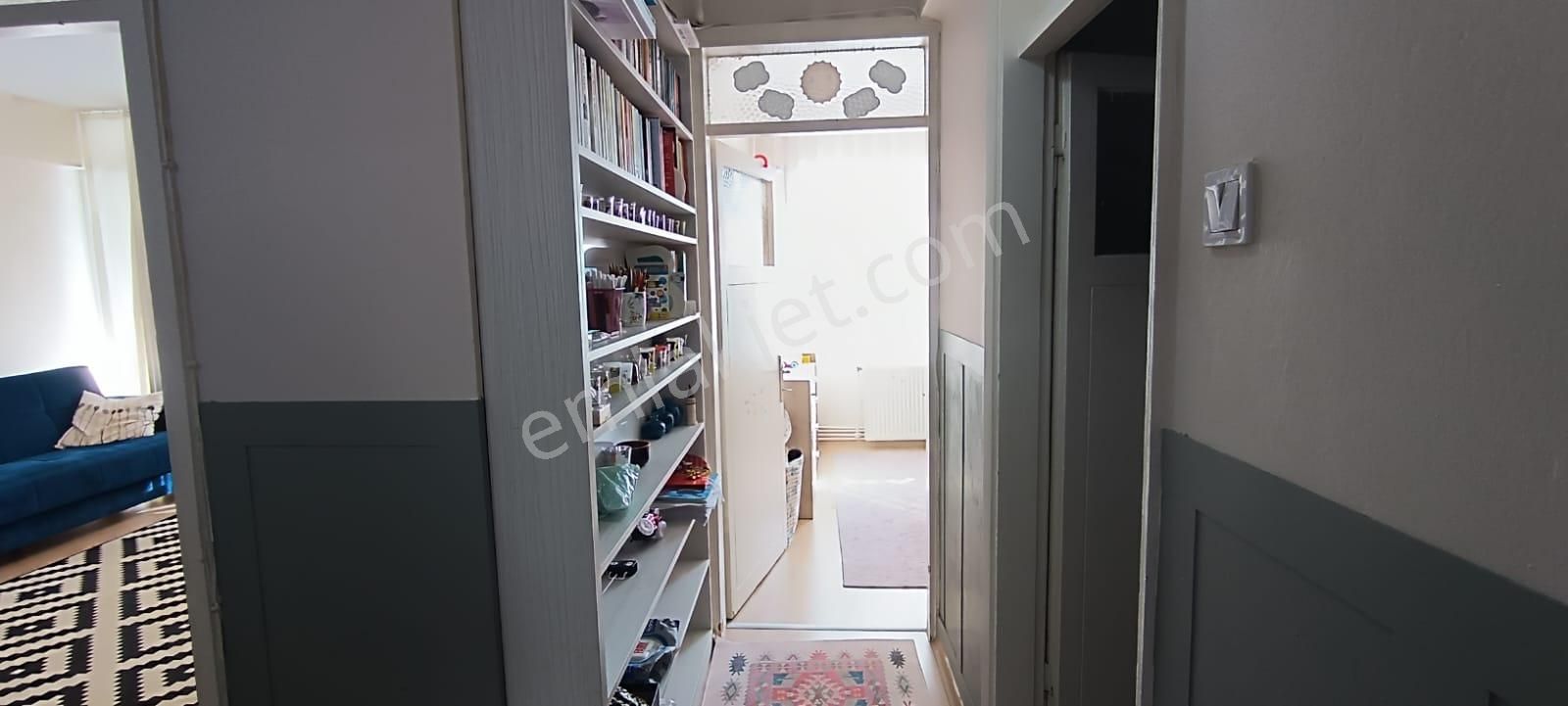 Karşıyaka İzban Arkası Merkezı Konumda, Kombili, 2+1 Kıralık Daıre - Görsel 5