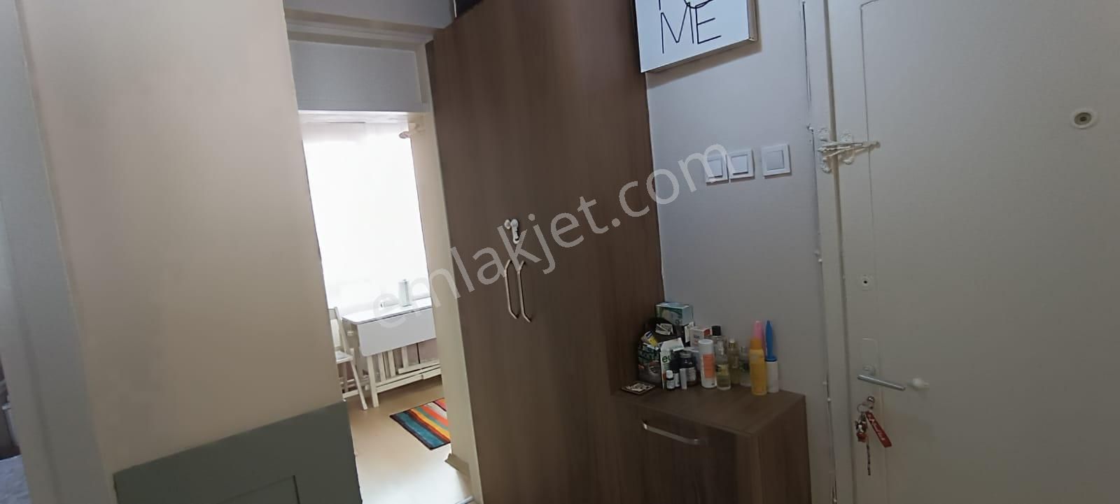 Karşıyaka İzban Arkası Merkezı Konumda, Kombili, 2+1 Kıralık Daıre - Görsel 6