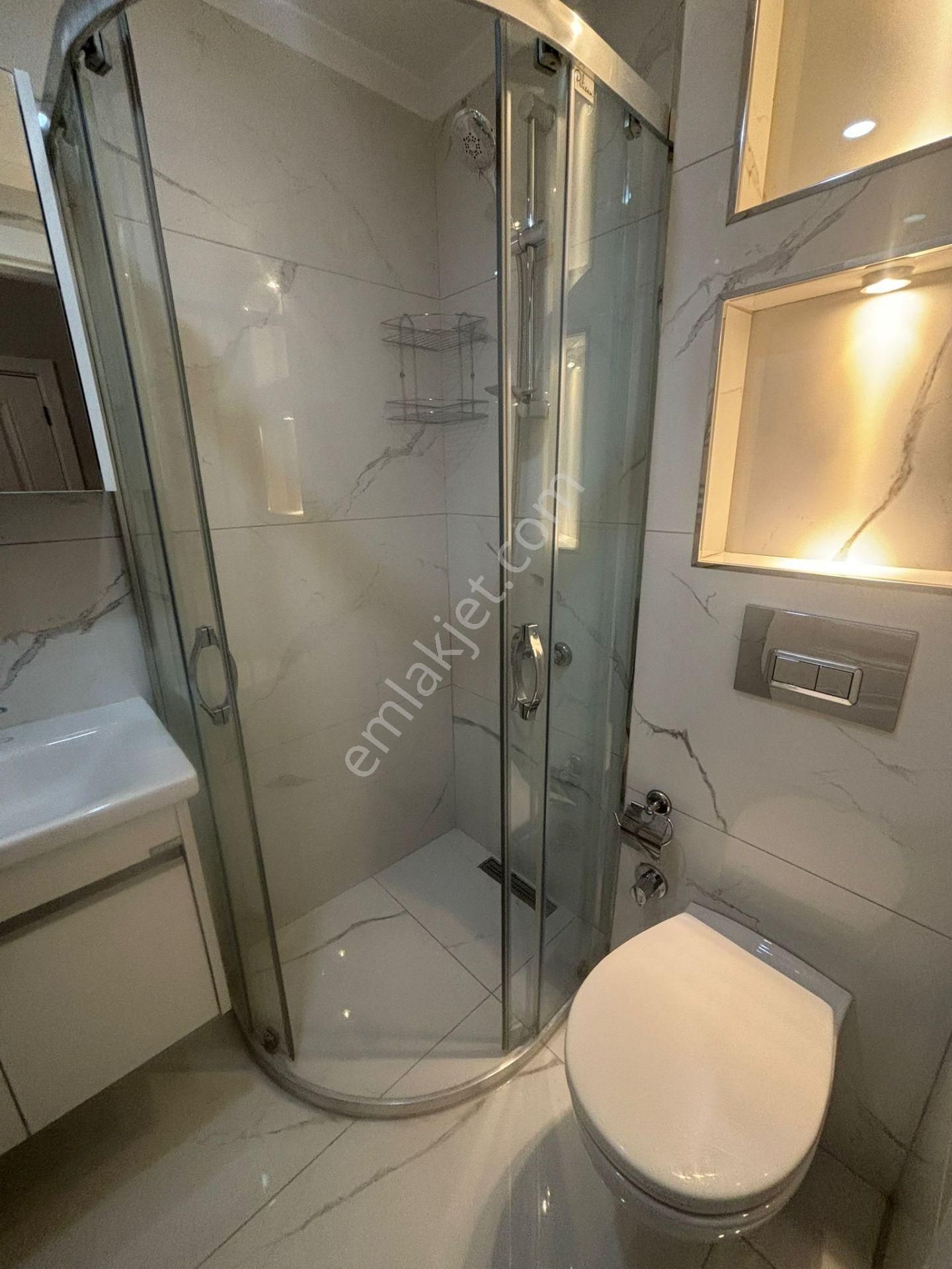 Altıntepe'de E5e Ulaşım Olanaklarına Yakın Masrafsız 1+1 - Görsel 17