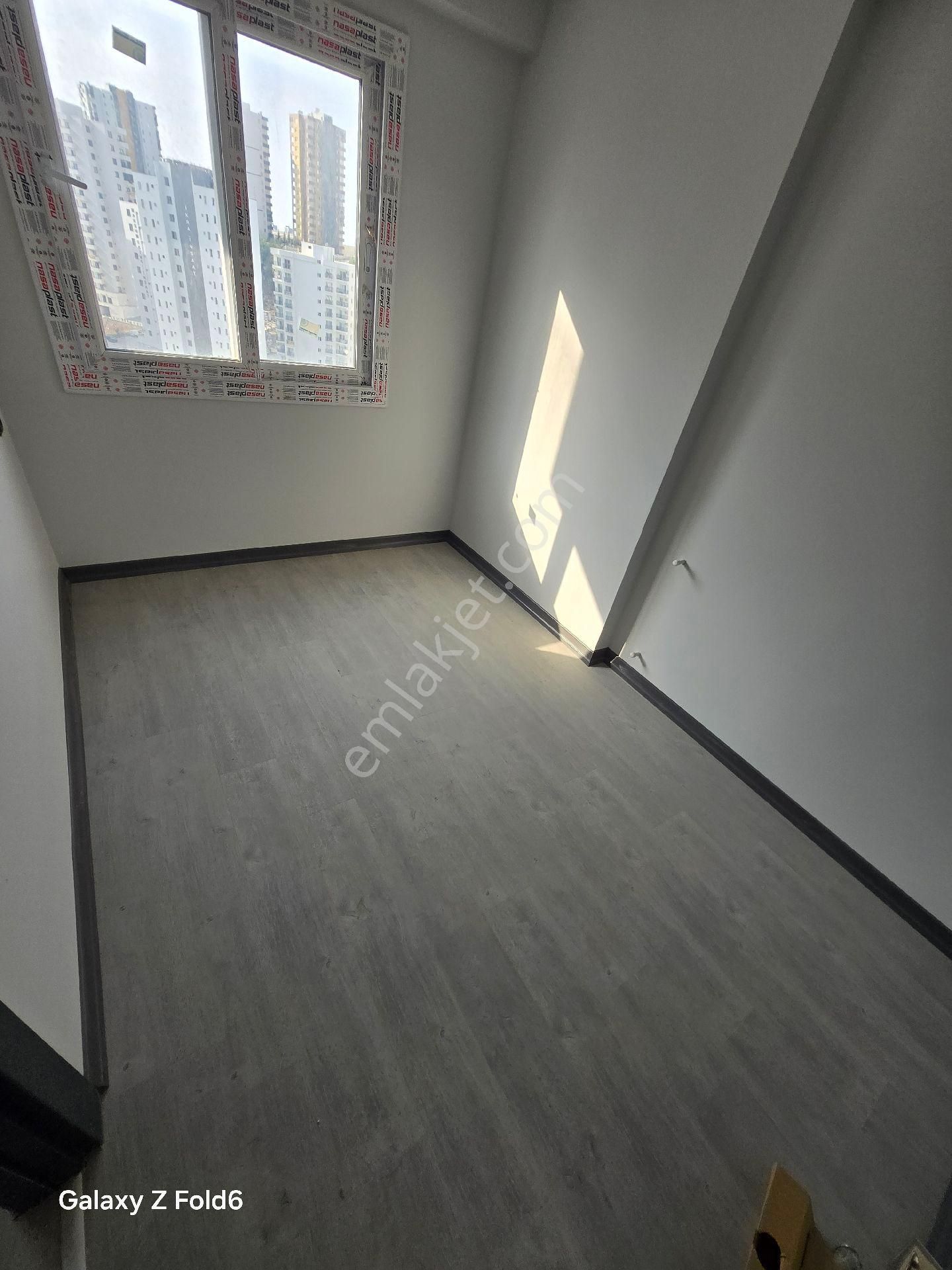 Gültepede Efetürk 1.blokta 1+1 - Görsel 3