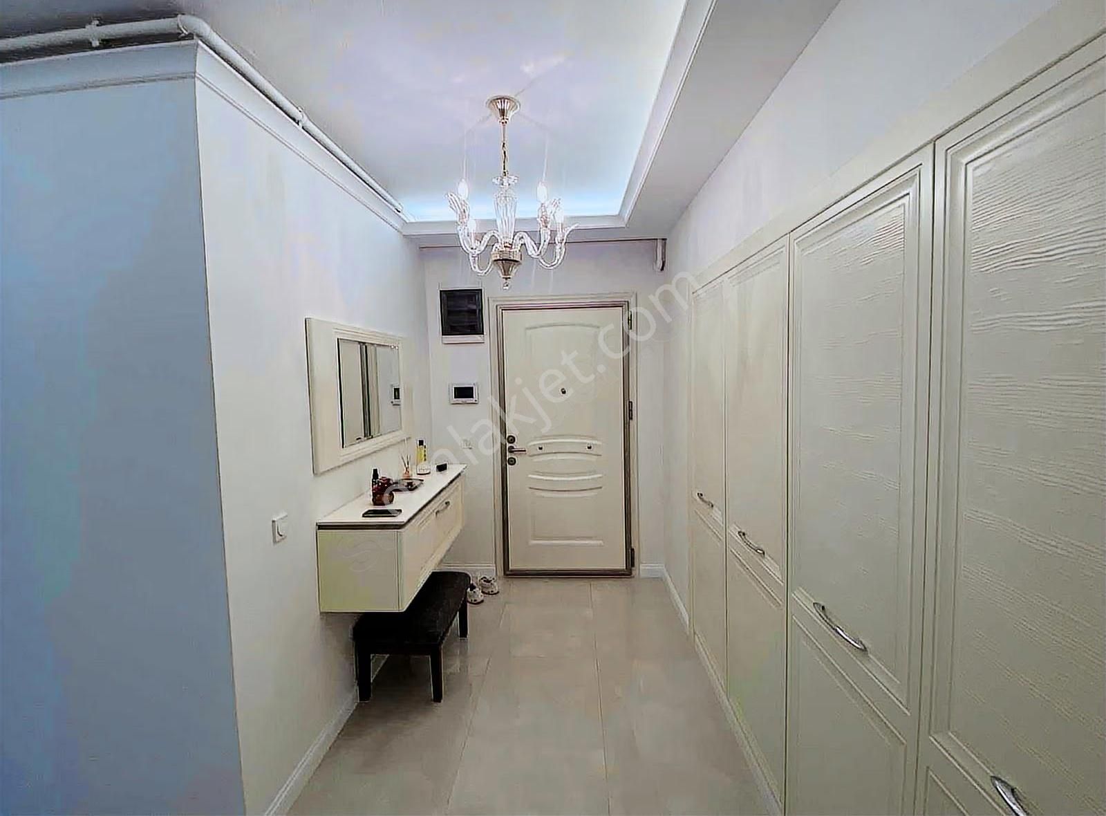 İsminar Gayrimenkulden Balat City3 De 3.5+1 Satılık Bahçe Katı - Görsel 18
