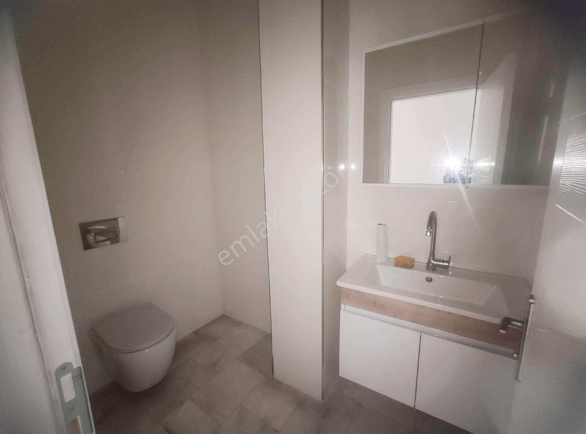 Sarıyer Pınar Mah.'nde Düz Giriş 240m2 Açık & Kapalı Alan Açık Otopark Kiralık Dükkan - Görsel 25