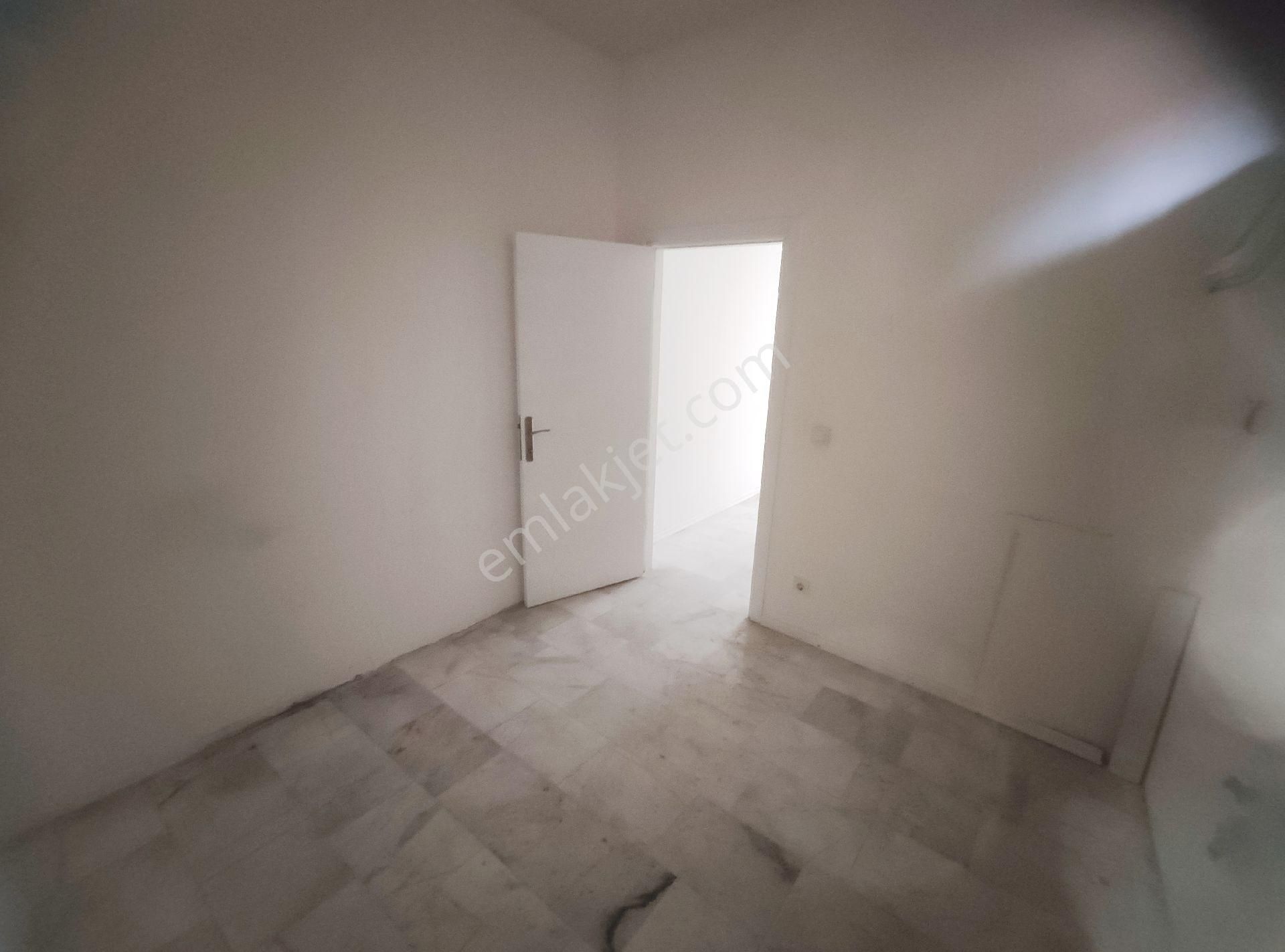 Sarıyer Pınar Mah.'nde Düz Giriş 240m2 Açık & Kapalı Alan Açık Otopark Kiralık Dükkan - Görsel 18