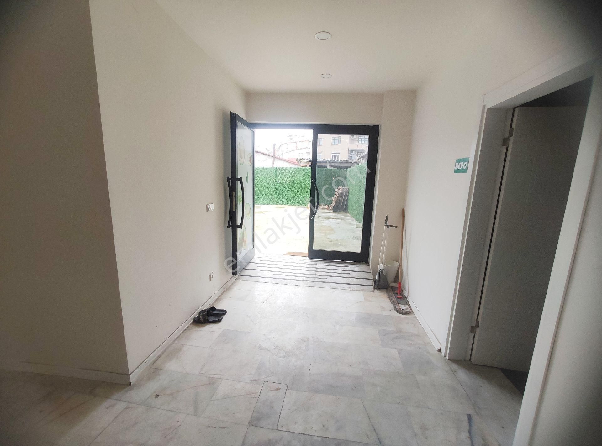 Sarıyer Pınar Mah.'nde Düz Giriş 240m2 Açık & Kapalı Alan Açık Otopark Kiralık Dükkan - Görsel 24