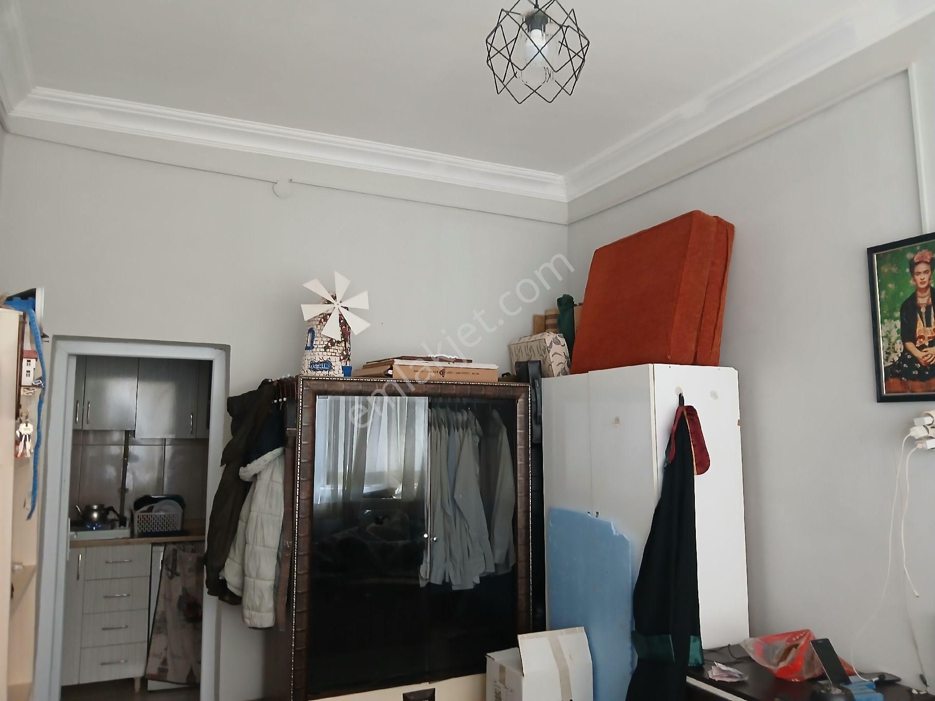 Cebecide Bahçe Girişli 1 - Görsel 31