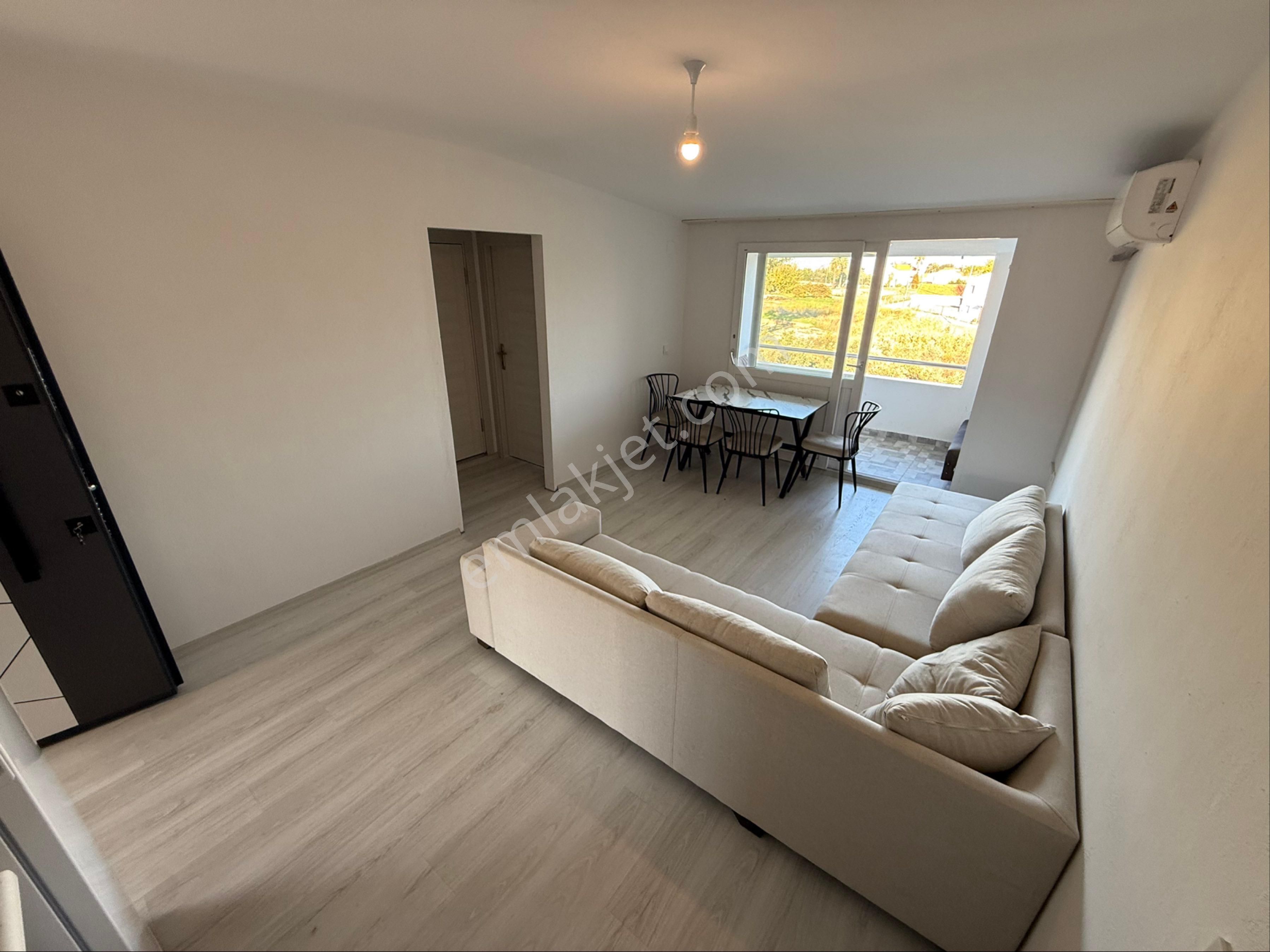 İzmir Urlada 1+1 Eşyalı Fırsat Daire - Görsel 22