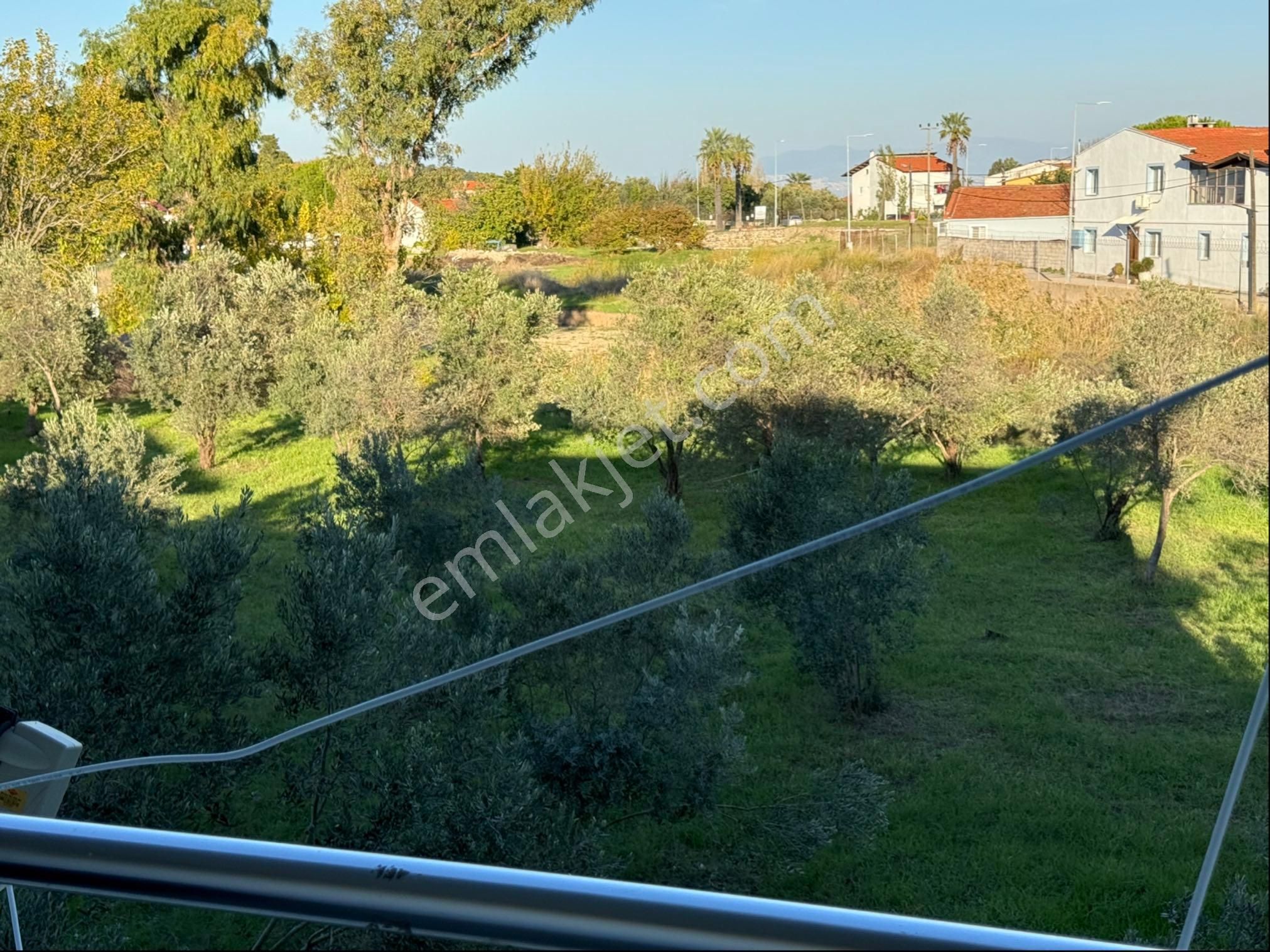 İzmir Urlada 1+1 Eşyalı Fırsat Daire - Görsel 12