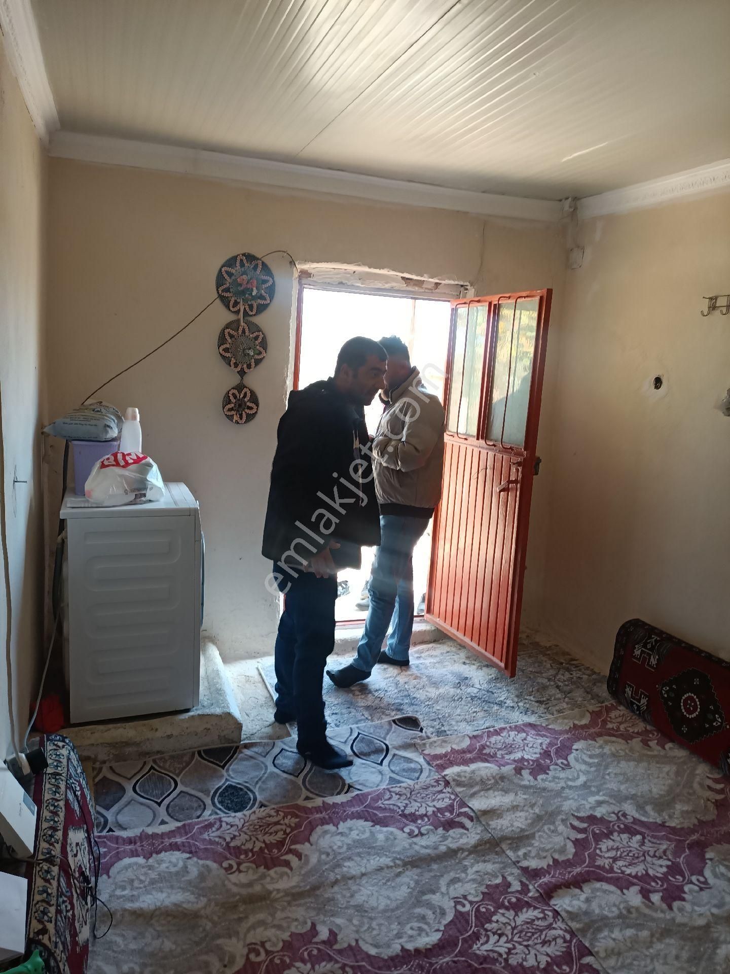 Ilıca Mahallesi Satılık Bahçeli Müstakil Ev Ve Müştemilatı - Görsel 23