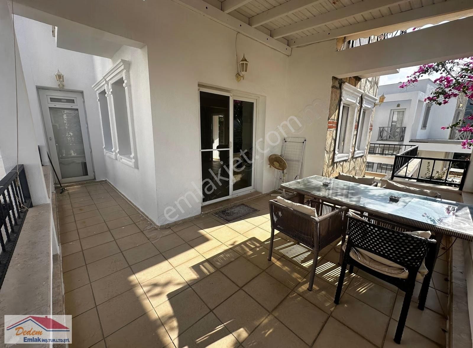 Bodrum Küçükbükte Site İçinde Yıllık Kiralık Eşyalı Dubleks - Görsel 4