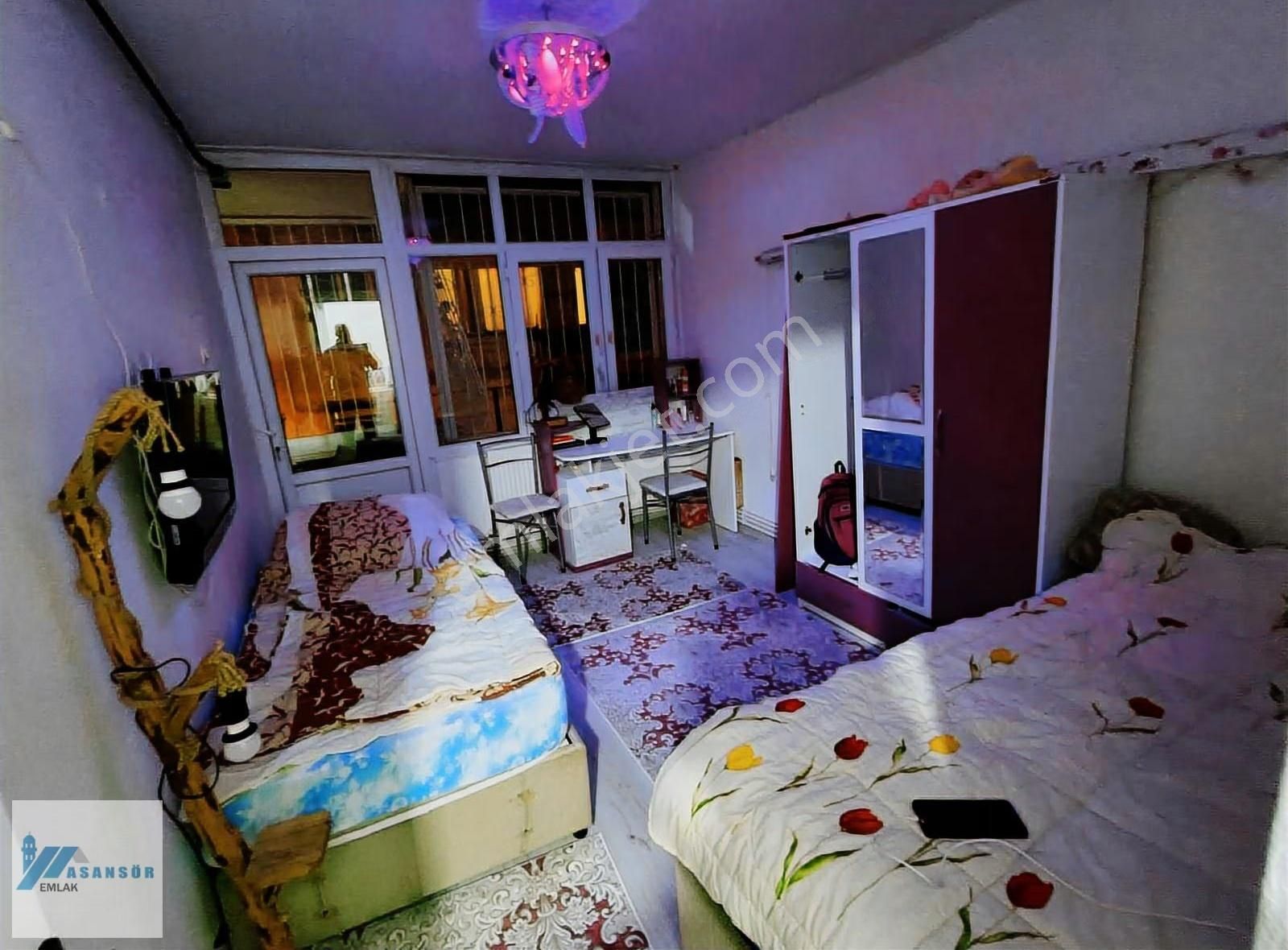 Asansör Emlaktan Satilik Full Yapili Dogalgazli Masrafsiz Daire - Görsel 13