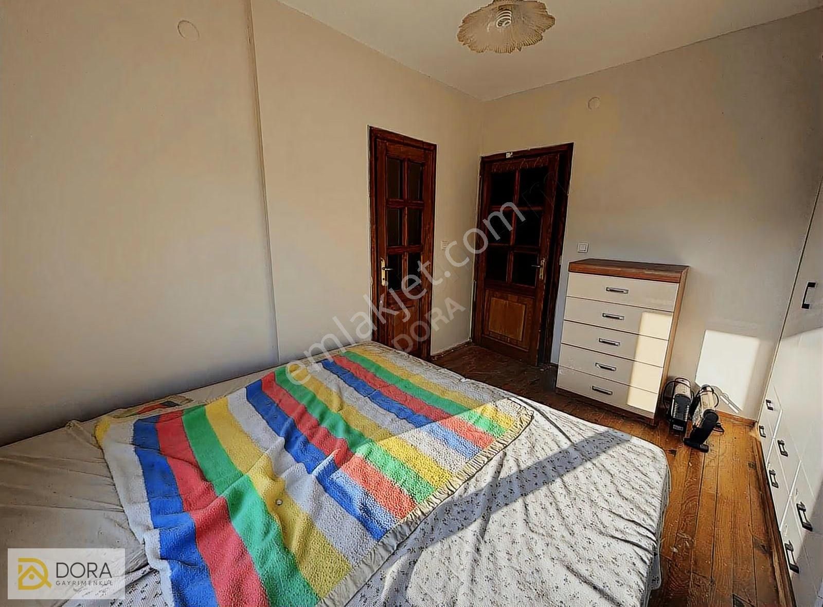 Ilıcada Mükemmel Konumda Satılık Villa - Görsel 17