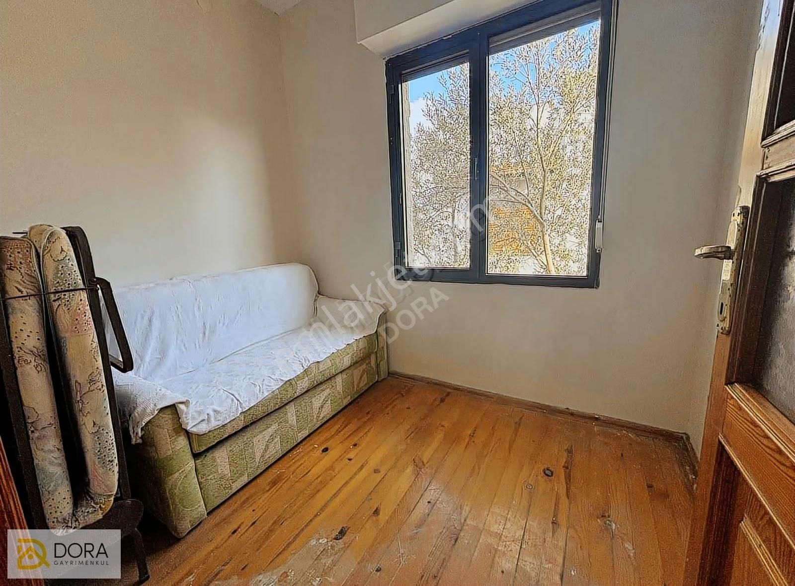 Ilıcada Mükemmel Konumda Satılık Villa - Görsel 18