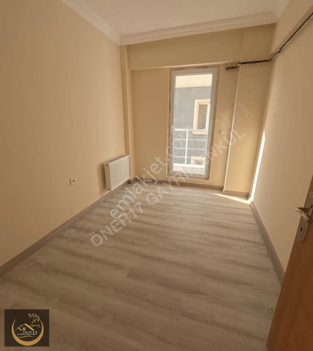 Barbaros Mahallesinde Yatırımlık 2+1 Daire | Oturuma Hazır - Görsel 8