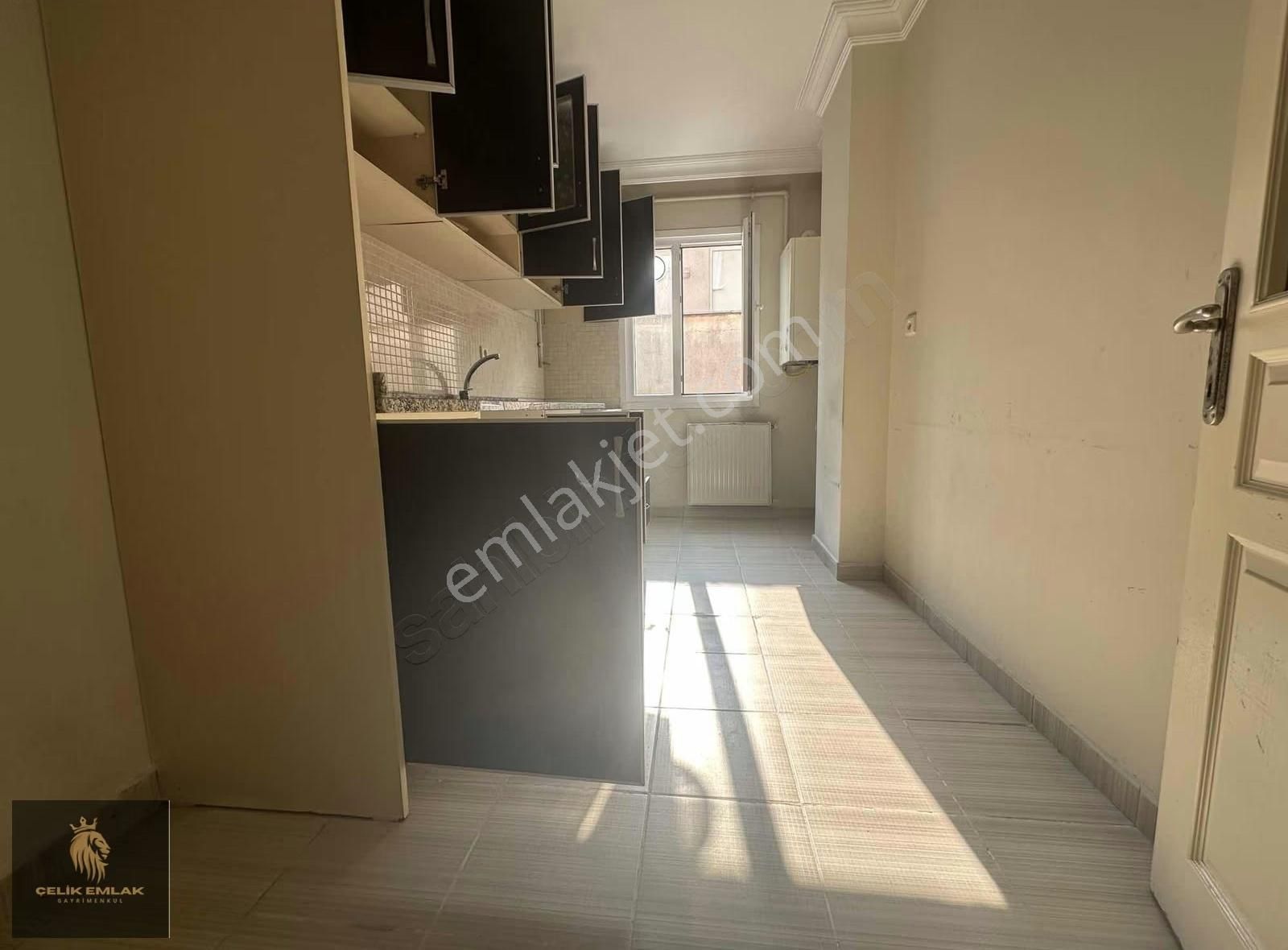 İstiklal Mh.de Asansörlü Binada 85m2 Balkonlu 2+1 Kiralık - Görsel 7