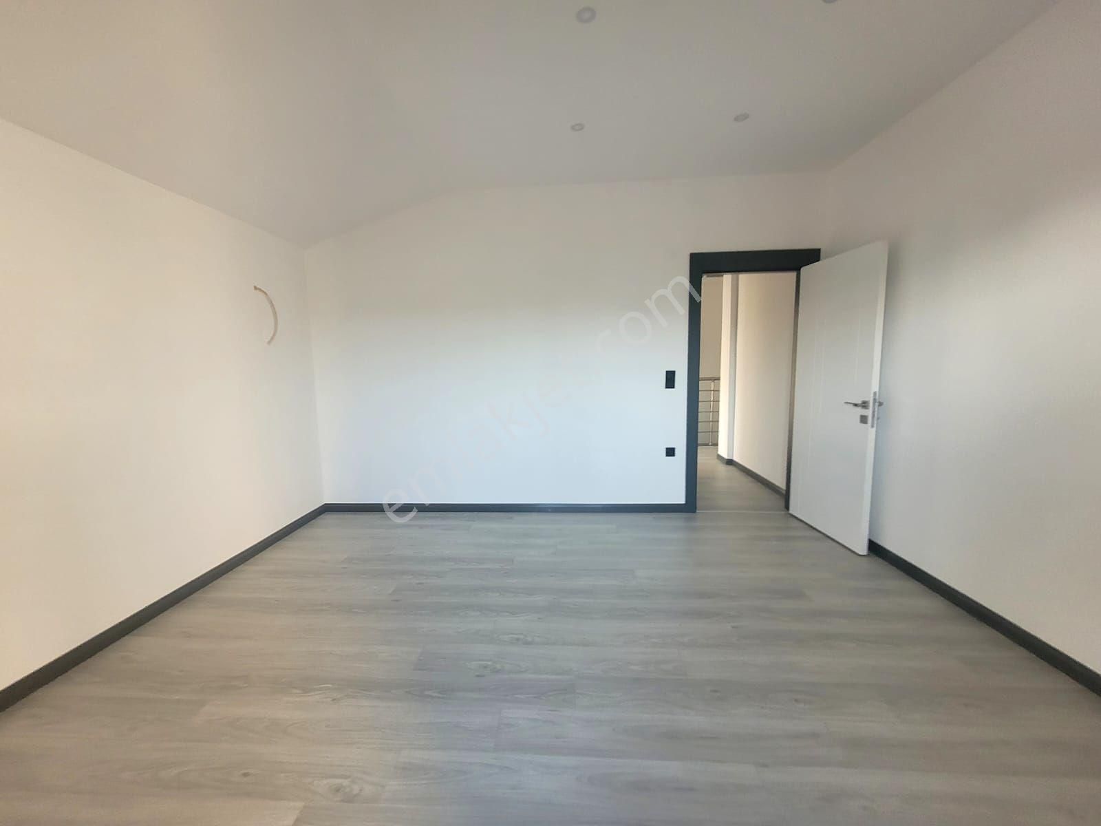 Alanya Oba Sıfır Havuzlu Satılık 3+1 Dubleks Daire - Görsel 2