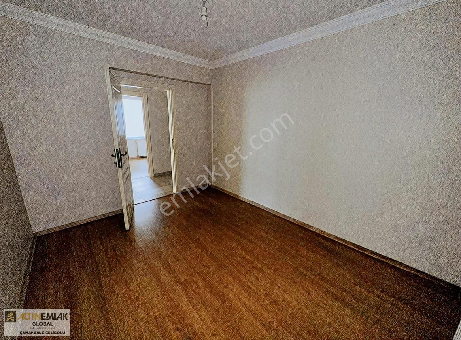 Altın Emlaktan Genıs Kullanımlı Ara Kat 3+1 Kiralık Daire - Görsel 12