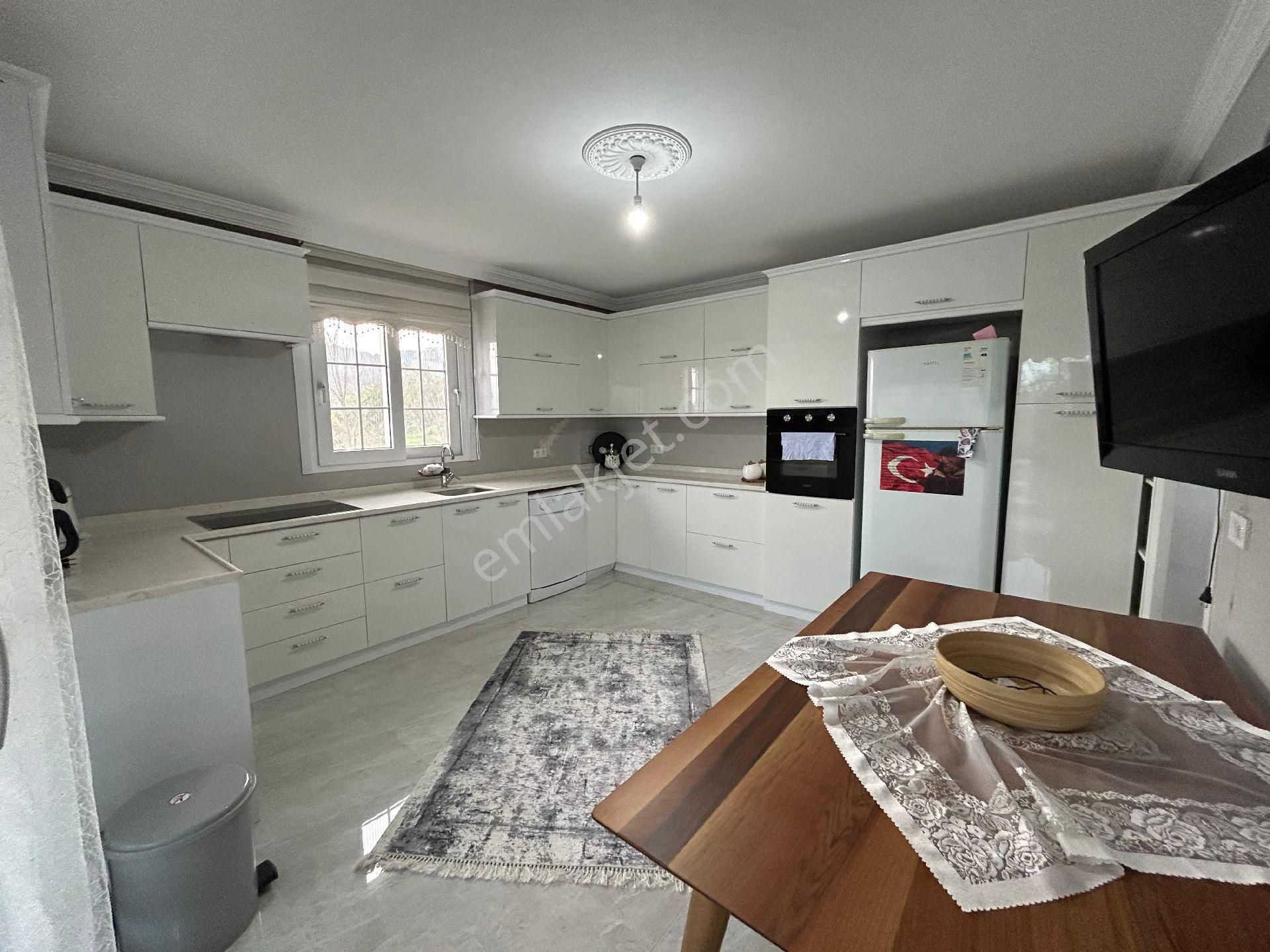 Tripleks Deniz Manzaralı Satılık Villa - Görsel 9