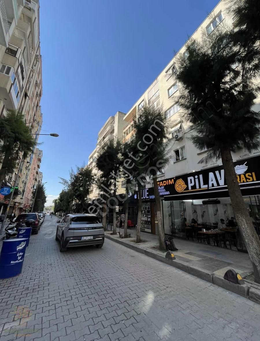 Bornova Süvari Caddesi Küçük Park İçinde Metroya Yakın 2+1 Daire - Görsel 4