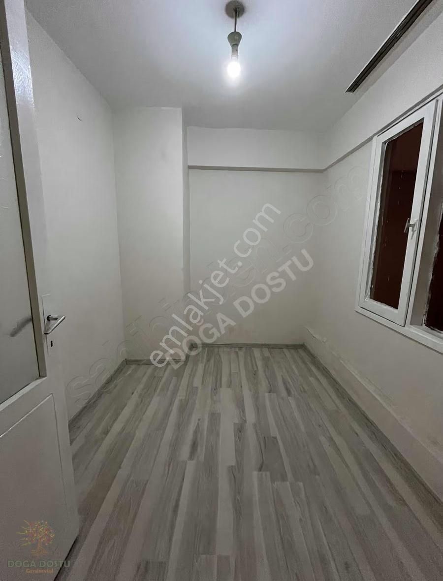 Bornova Süvari Caddesi Küçük Park İçinde Metroya Yakın 2+1 Daire - Görsel 19