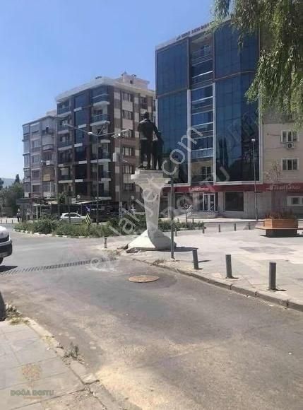 Doğa Dostu'ndan Bornova Kardelen Evl.full Eşyalı 1+1 - Görsel 9