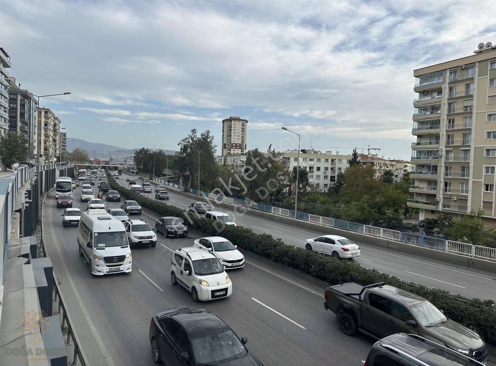 Doğa Dostu'ndan Bayraklı Anadolu Cad.üzeri 3+1 Eşyalı Daire - Görsel 23