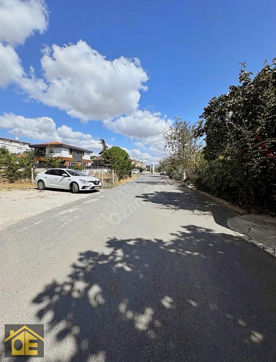 Ozan'dan Silivri Gümüşyaka'da 355 M2 Satılık Arsa