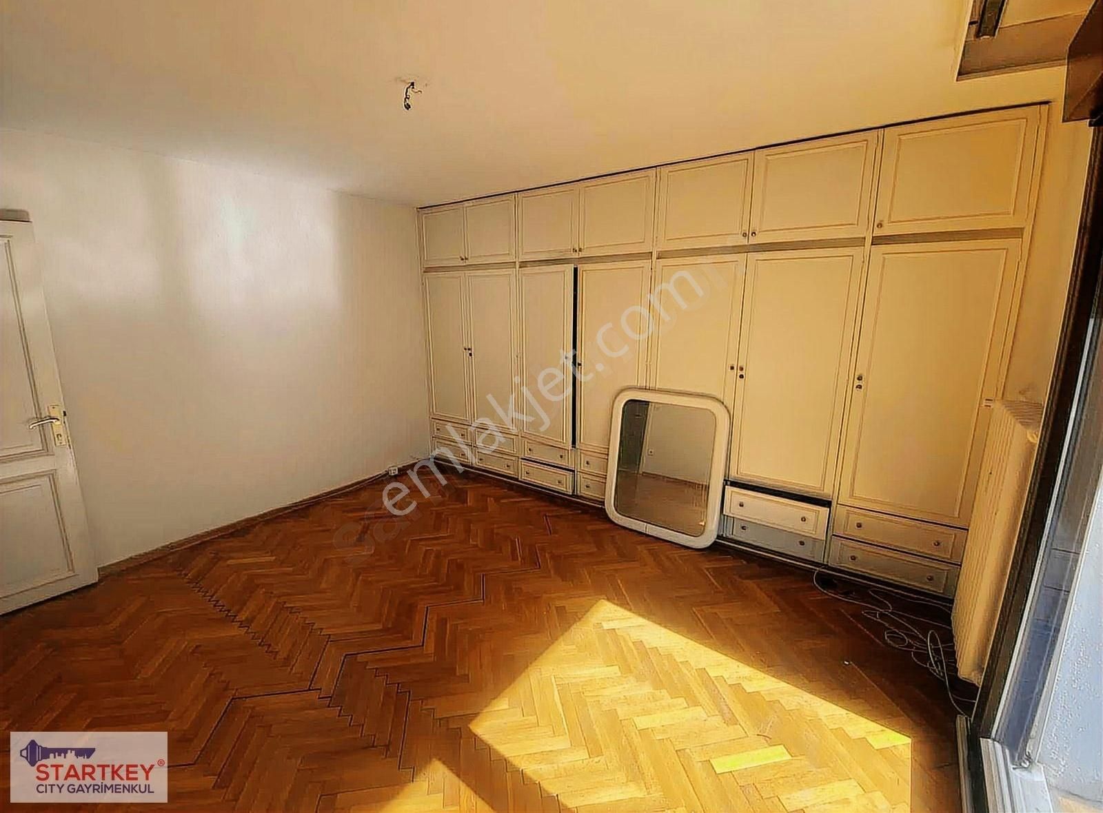 Göztepe'de Satılık Muhteşem 4+1 Yalı Dairesi - Görsel 6